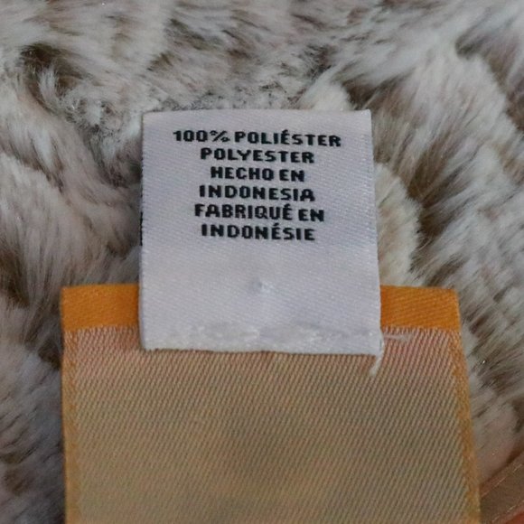 Ruby Red Top - Picture 4 of 5